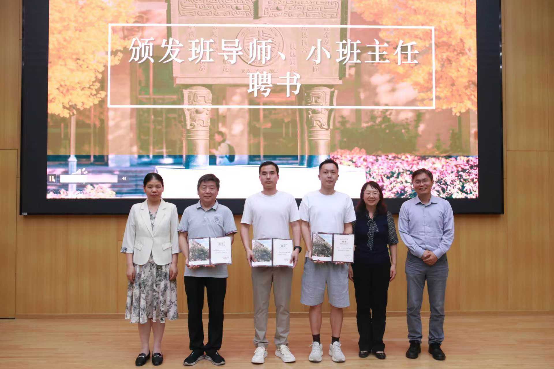 1726664483891869.jpg 1726664483891869.jpg