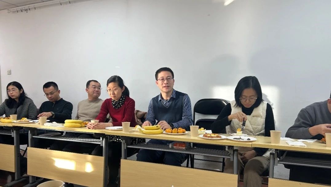 1737030808383825.jpg 64df86bb09aa54e8f3f4b8b9855d163c.jpg