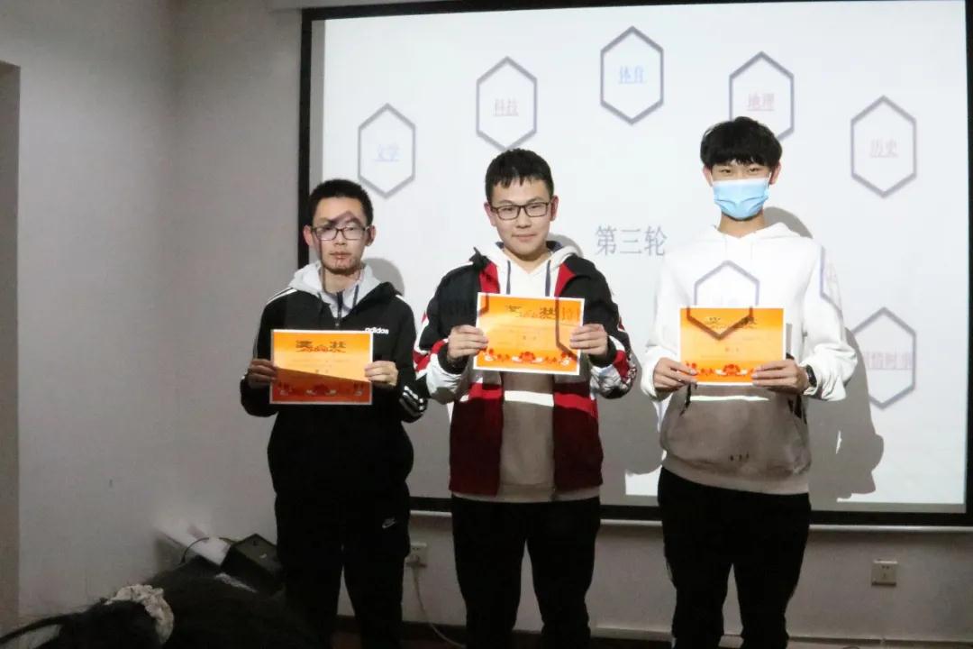 1606976904914035.jpg 1606976904914035.jpg