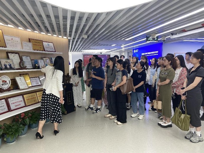 1718158596354787.jpg 图片4.jpg